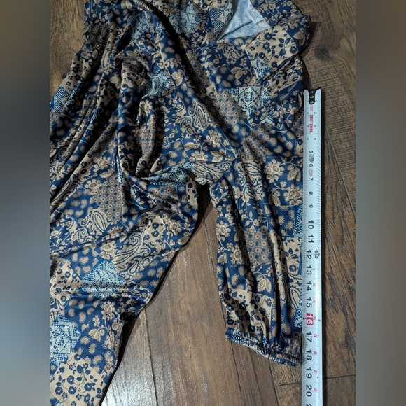 Only Necessities Womens 1X Grannie Core Blue Gold Print Rayon Maxi Nightgown VTG - Picture 8 of 14